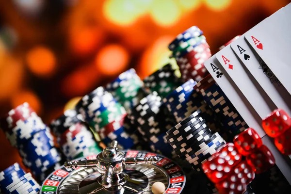 Mahjong Ways cascading reels feature